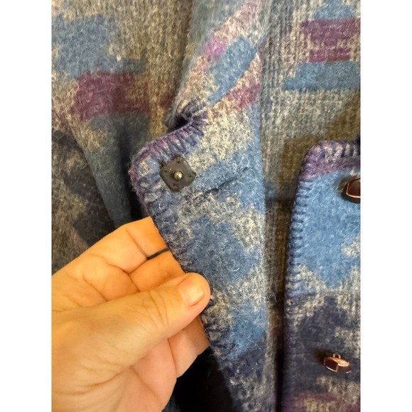 Lands End Wool Blend‎ jacket size 14 - 16 Aztec style - Picture 4 of 7